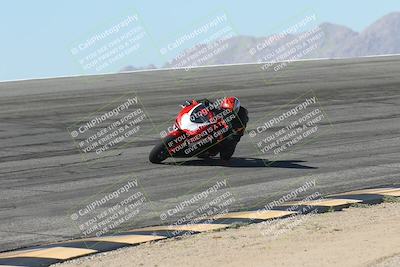 media/Oct-13-2025-Moto Forza (Mon) [[a66d839500]]/3-B Group/Session 2 (Bowl)/